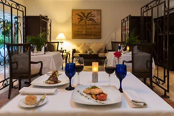 Royal Club Grand Cozumel 호텔 4*,